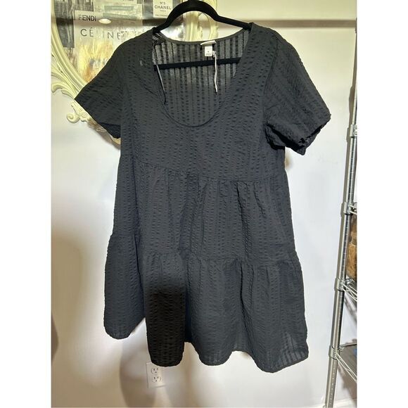 A new day Black tiered black waffle look roomy mini dress. Size M. New no tags - Picture 1 of 4